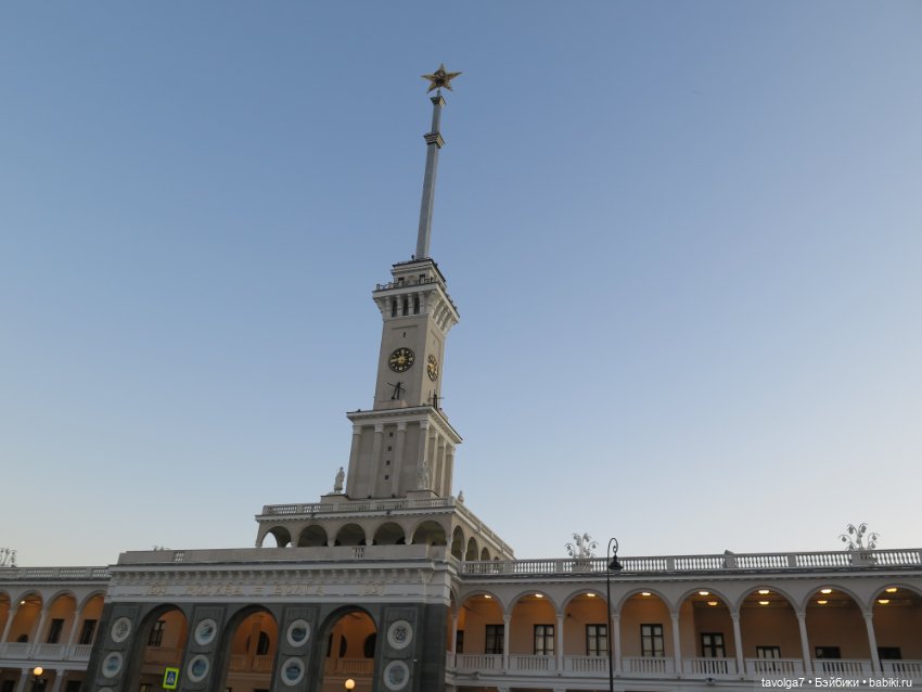 Little Dal на теле Enchantimals (фото 5)