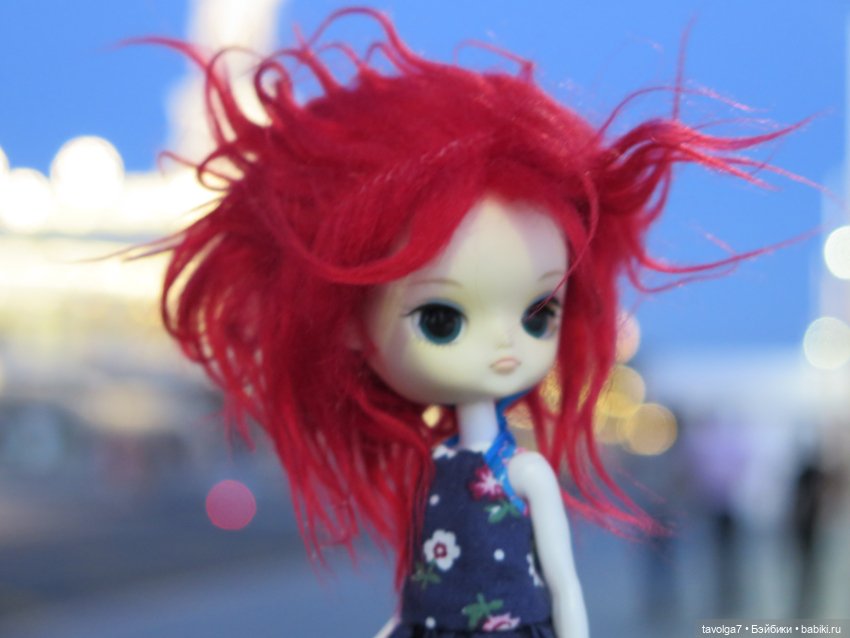 Little Dal на теле Enchantimals