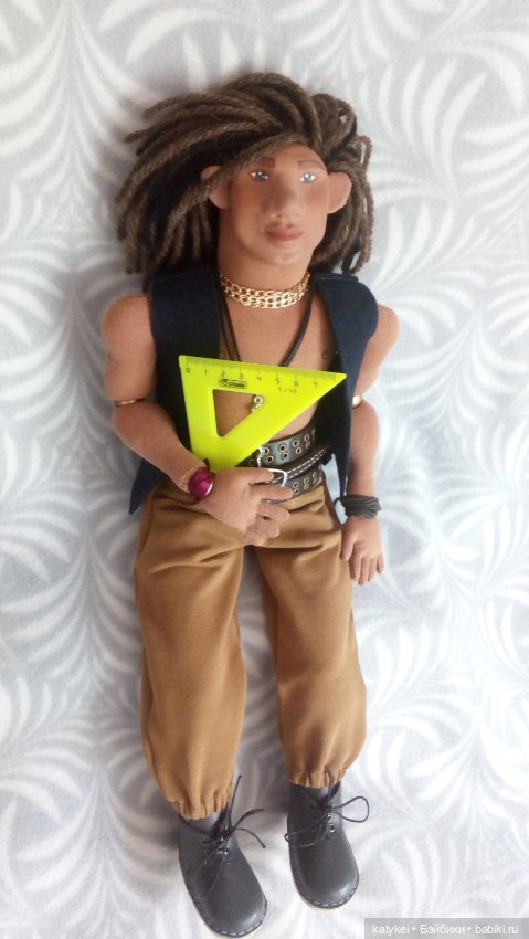 ФотоЧетверг. Треугольник — Домашние коллекции кукол: фото собраний (фото 6)