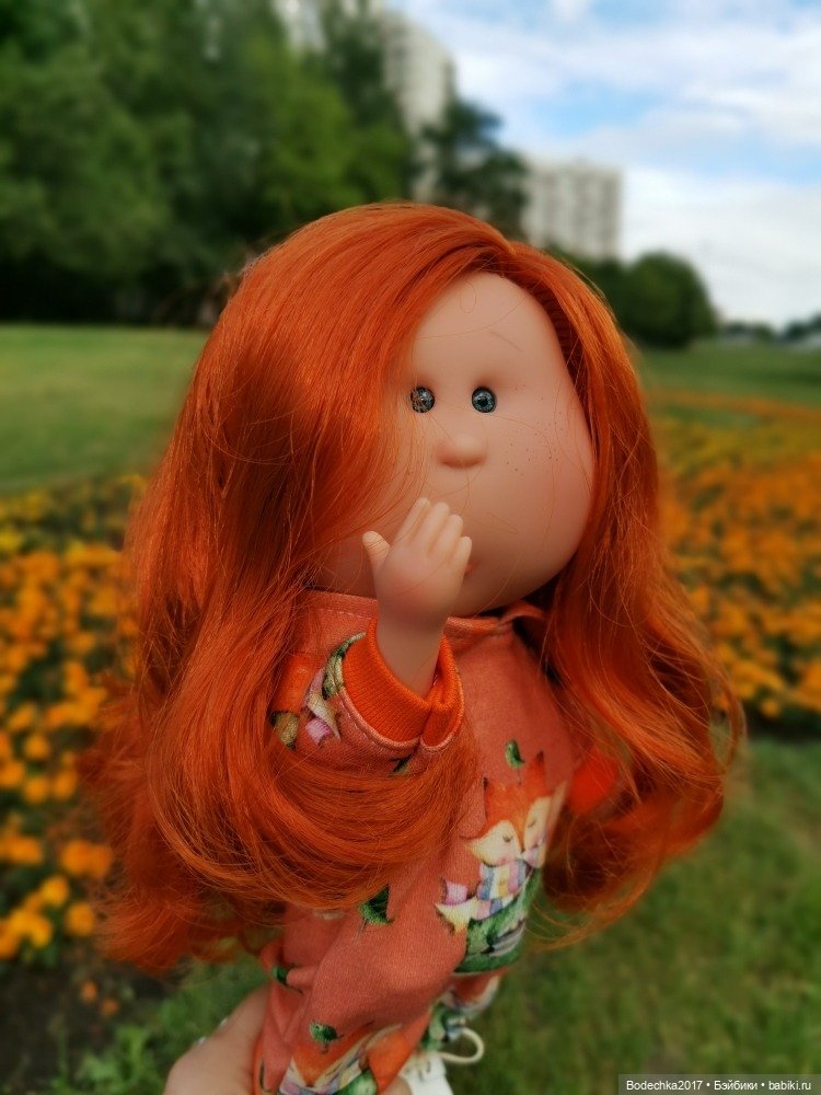 Рыжий антистресс — Куклы Nines d'Onil (Нинес): Миа (Mia) (фото 3)