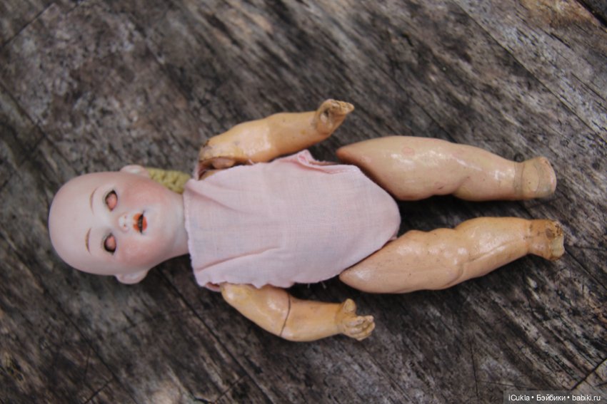 Купила дешево антикварную куклу и в подарок пришла малявочка Trebor 7"