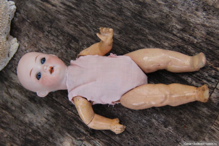 Купила дешево антикварную куклу и в подарок пришла малявочка Trebor 7"