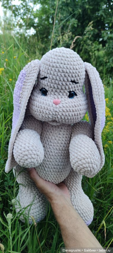 Зайка на прогулке — Вязаные игрушки и амигуруми: крючком (фото 7)