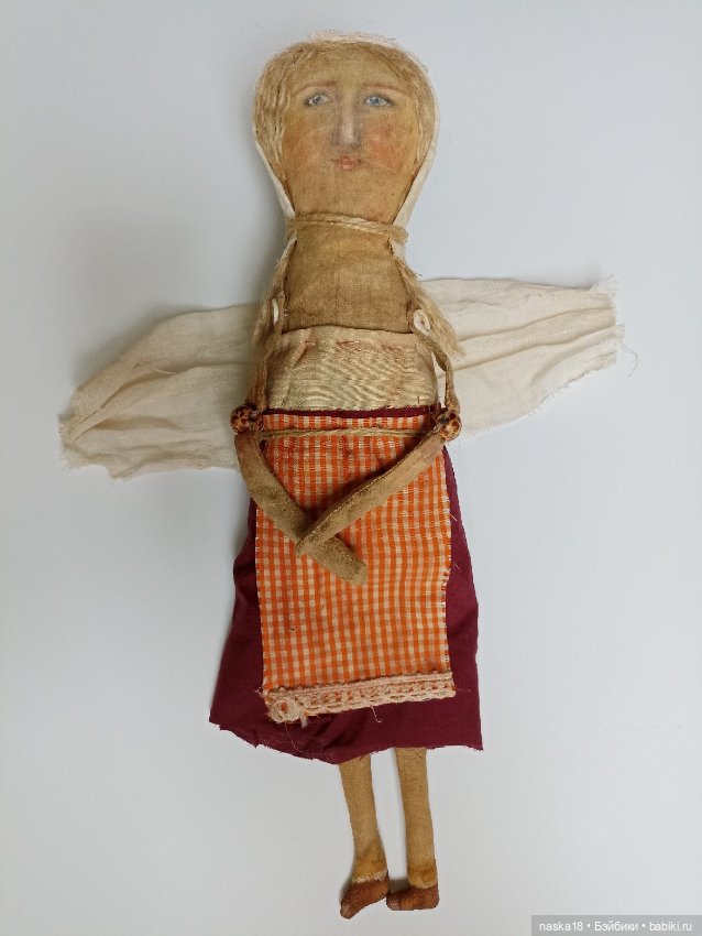 Еще одна старенькая куколка (фото 3)
