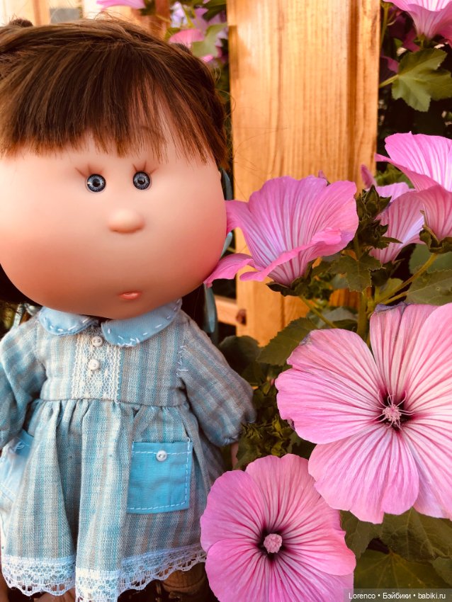 Классики — Куклы Nines d'Onil (Нинес): Миа (Mia)