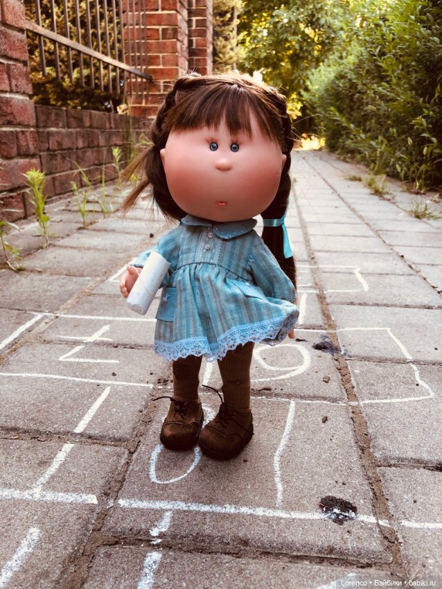 Классики — Куклы Nines d'Onil (Нинес): Миа (Mia)