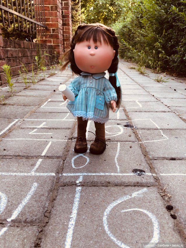 Классики — Куклы Nines d'Onil (Нинес): Миа (Mia)