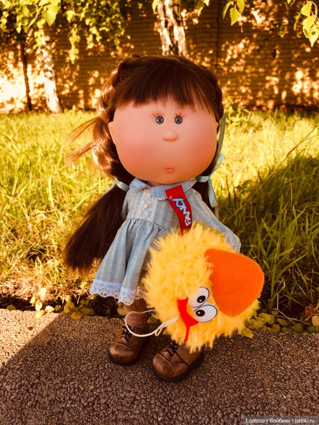 Классики — Куклы Nines d'Onil (Нинес): Миа (Mia) (фото 7)