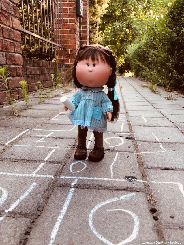 Классики — Куклы Nines d'Onil (Нинес): Миа (Mia)