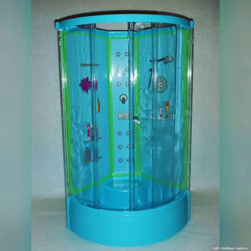 ...И ещё одна ванная комната