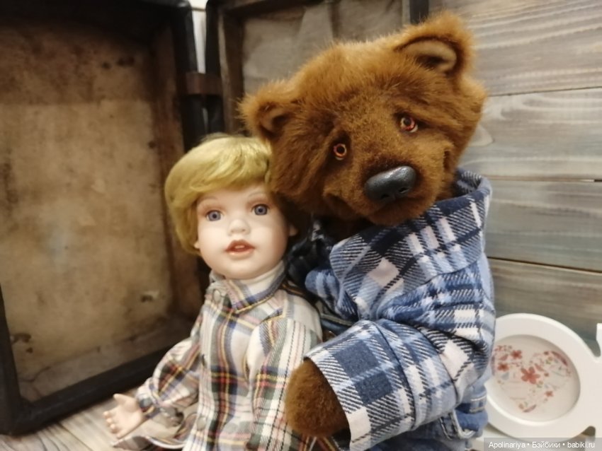 Лучшие друзья - кукла с мишкой