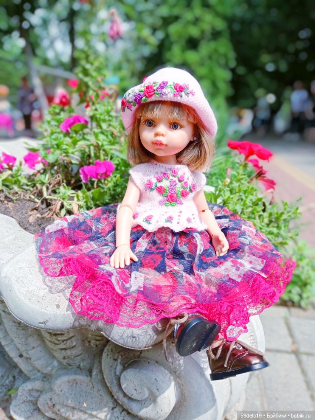 Цветы на клумбах и мои паолочки