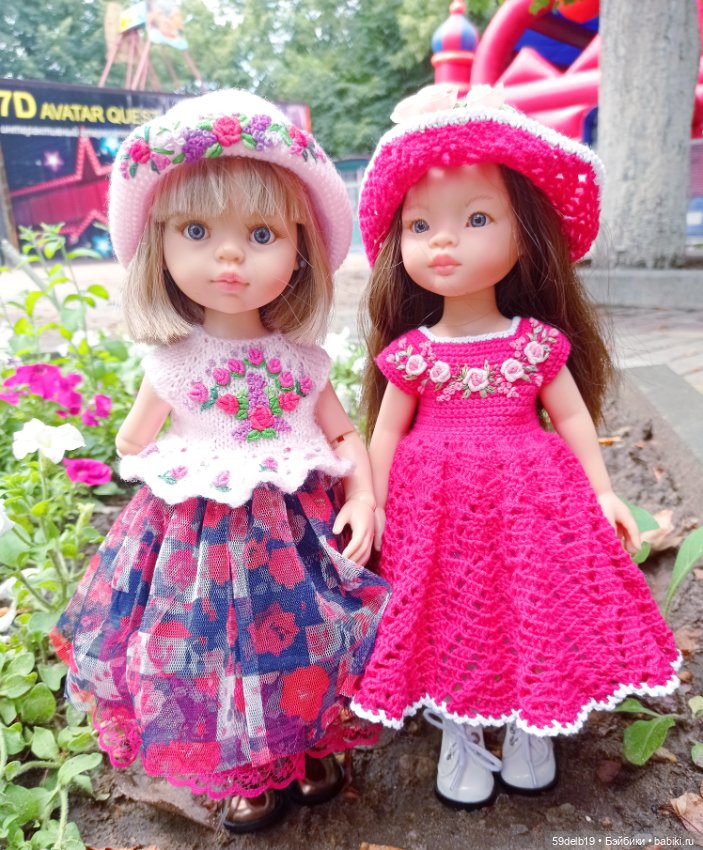 Цветы на клумбах и мои паолочки