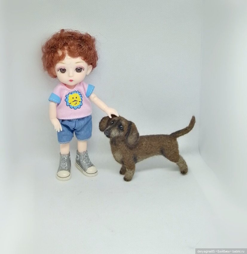 Миниатюрная такса — Валяные игрушки из шерсти: сухое валяние (фото 5)