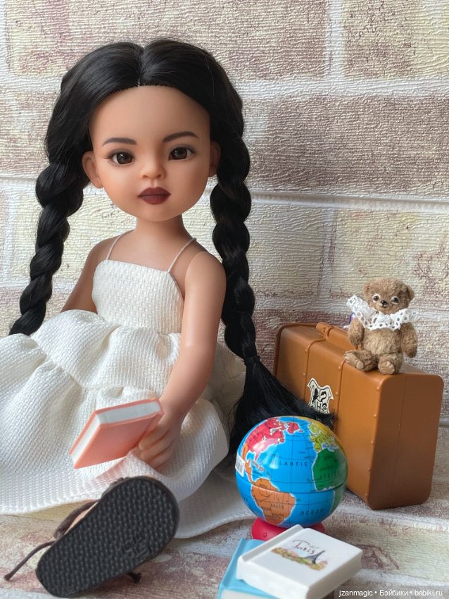 Моника в новом наряде — ООАК Paola Reina (Паола Рейна) и испанских кукол: перерисовка (фото 4)