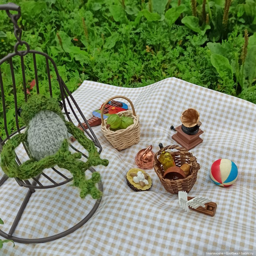 Как отдыхают лягушки — Вязаные игрушки и амигуруми: крючком