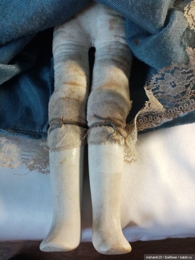 Помогите опознать двух кукол (фото 3)