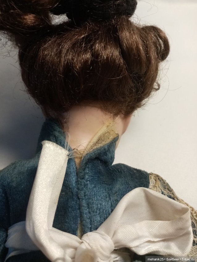 Помогите опознать двух кукол (фото 2)