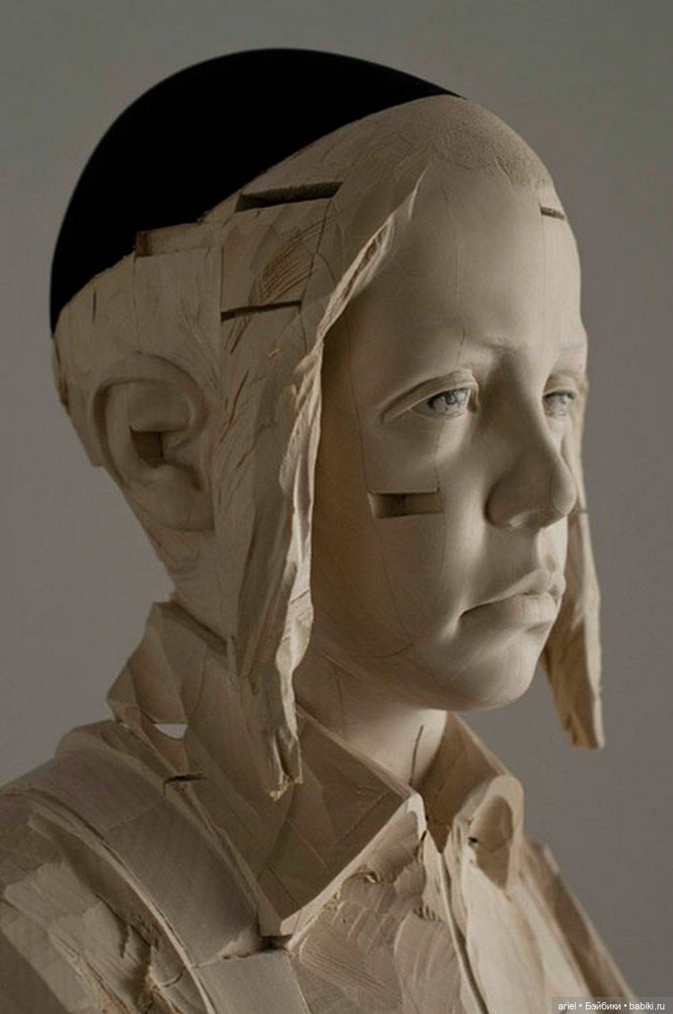 Скульптуры от автора Гехард Деметц (Gehard Demetz)