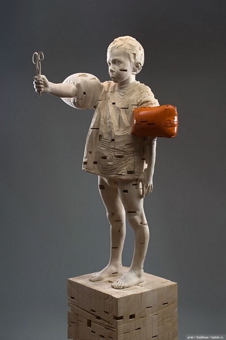 Скульптуры от автора Гехард Деметц (Gehard Demetz)