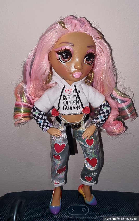 Новенькие; добавила фоток