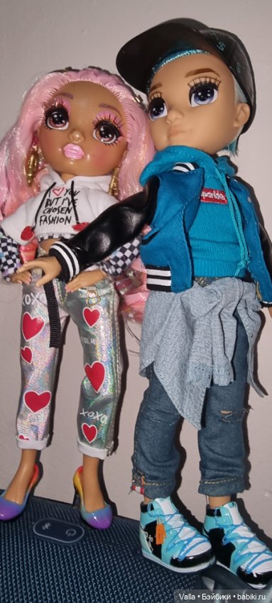 Новенькие; добавила фоток