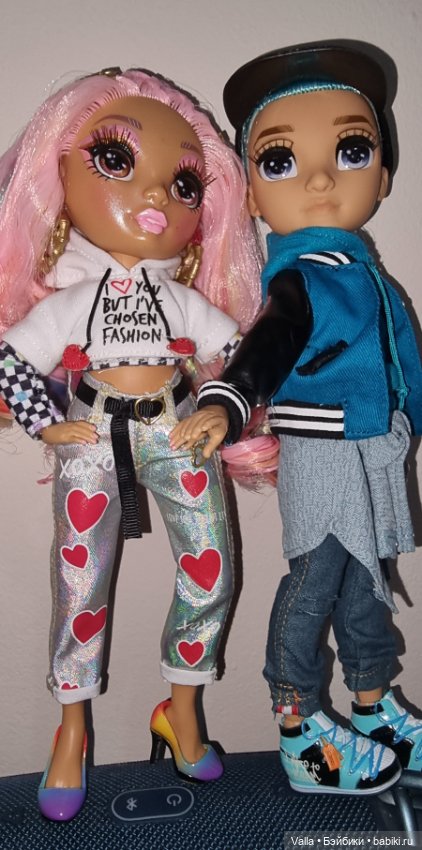 Новенькие; добавила фоток