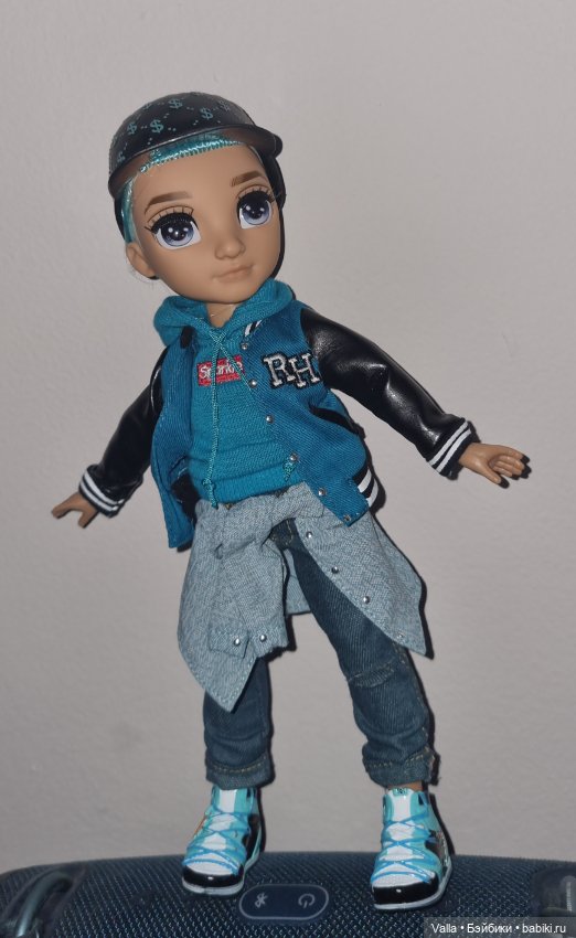 Новенькие; добавила фоток