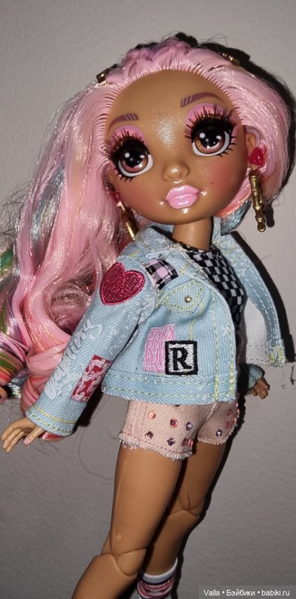 Новенькие; добавила фоток