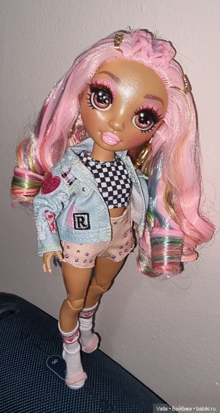 Новенькие; добавила фоток