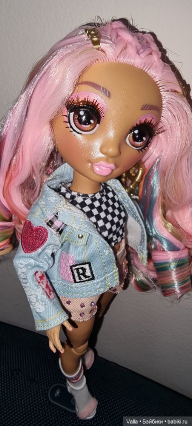 Новенькие; добавила фоток