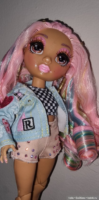 Новенькие; добавила фоток