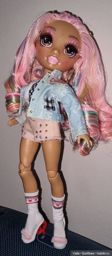 Новенькие; добавила фоток