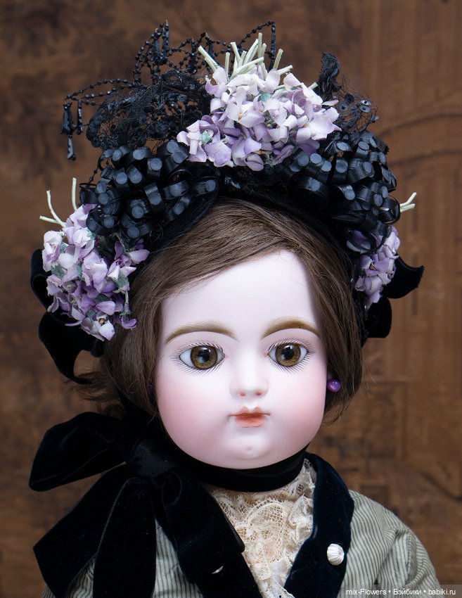 Цветочные аксессуары для Антикварных кукол - продолжение