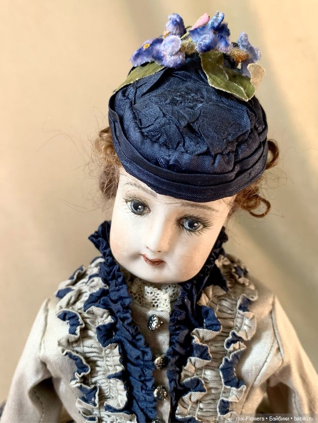 Цветочные аксессуары для Антикварных кукол - продолжение