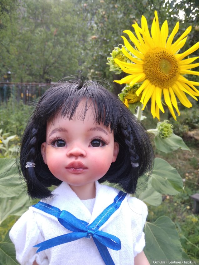 Малышка Лиу получила новое платьице (фото 3)