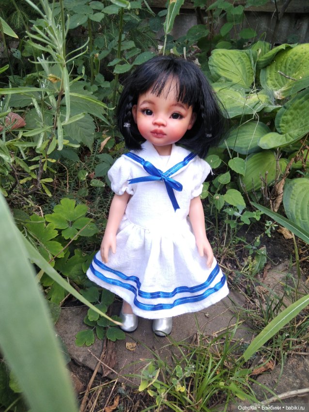 Малышка Лиу получила новое платьице (фото 7)