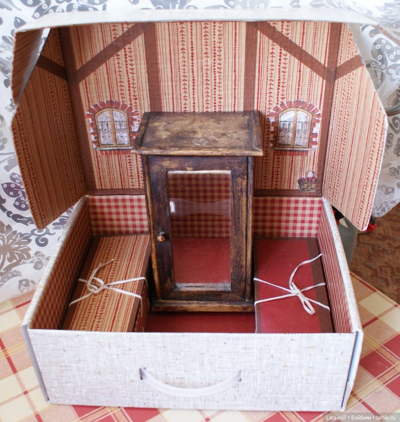 Где живут куклы ? В коробке (фото 3)