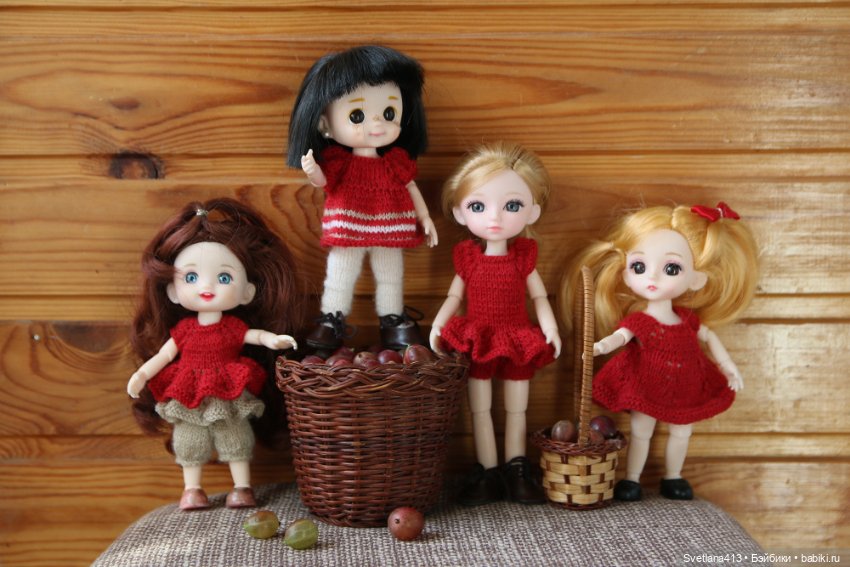 О моих первых неожиданно купленных для себя игровых куклах и их фото в новых нарядах