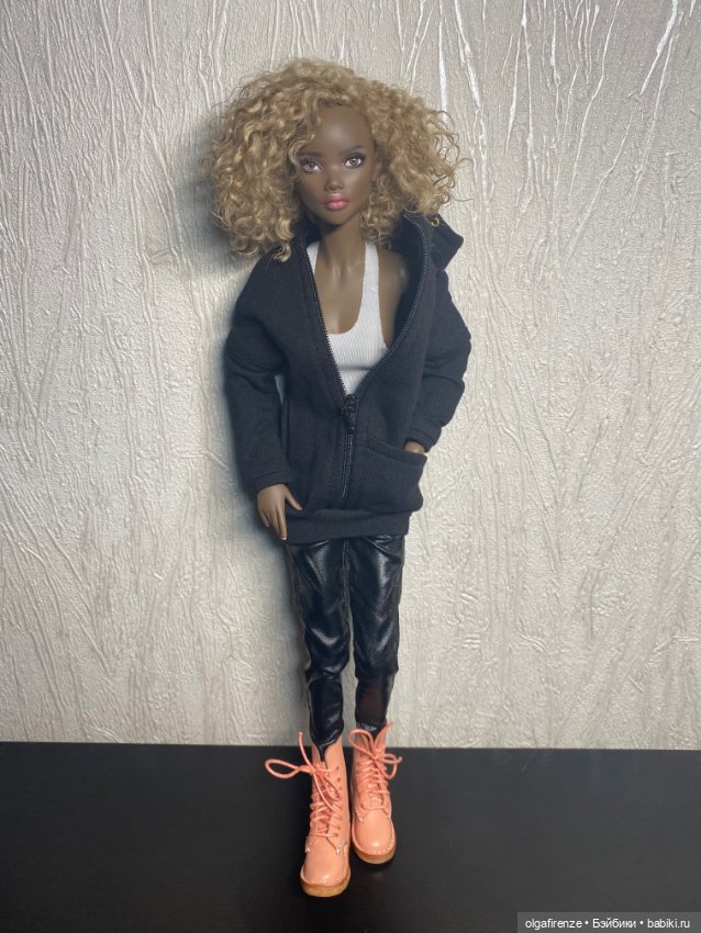 Хвастаюсь аутфитом — Домашние фото авторских кукол: личные коллекции (фото 4)