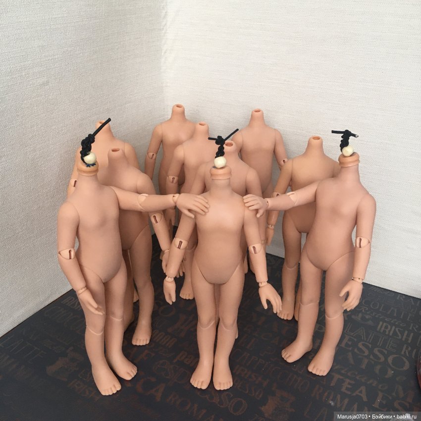 Мои «ошарниренные « тельца для кукол