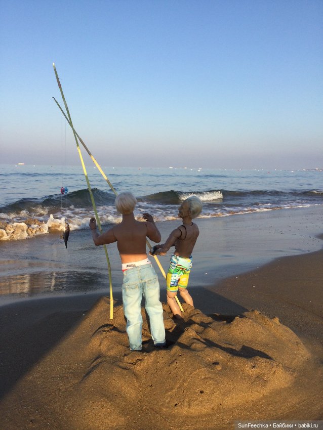 Последнее мероприятие в отпуске. Матвей Сергеевич и ПинкЛау на рыбалке в Турции