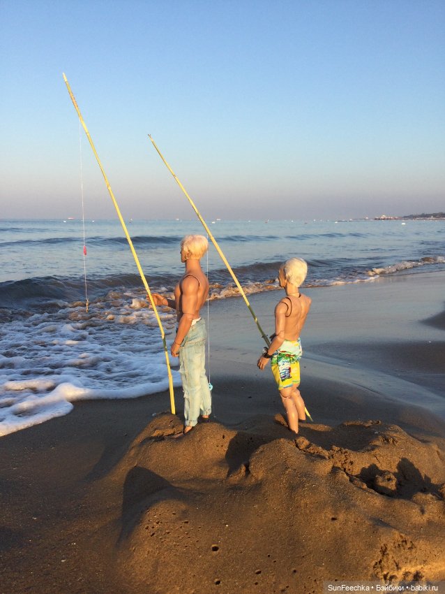 Последнее мероприятие в отпуске. Матвей Сергеевич и ПинкЛау на рыбалке в Турции (фото 2)