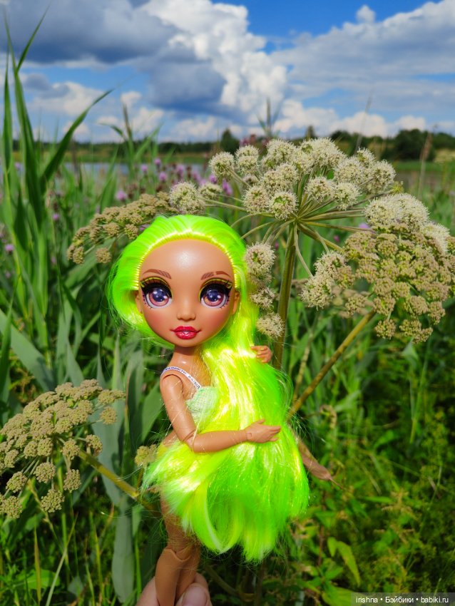 Карма Rainbow hai на природе