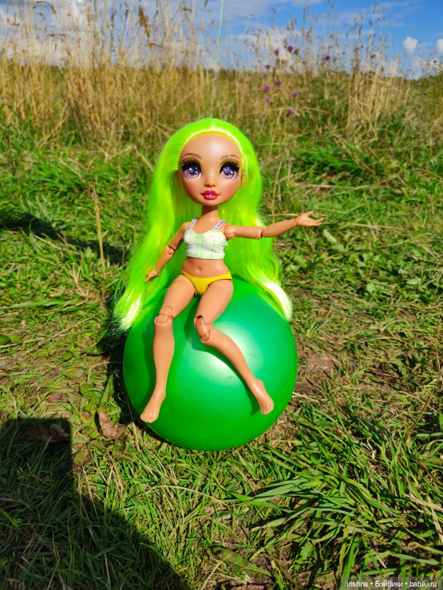 Карма Rainbow hai на природе