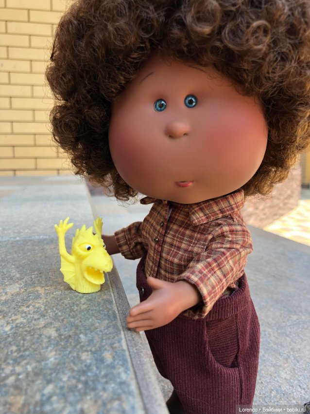 Смена имиджа — Куклы Nines d'Onil (Нинес): Миа (Mia)