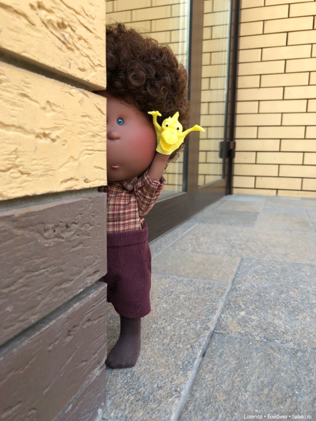 Смена имиджа — Куклы Nines d'Onil (Нинес): Миа (Mia) (фото 3)