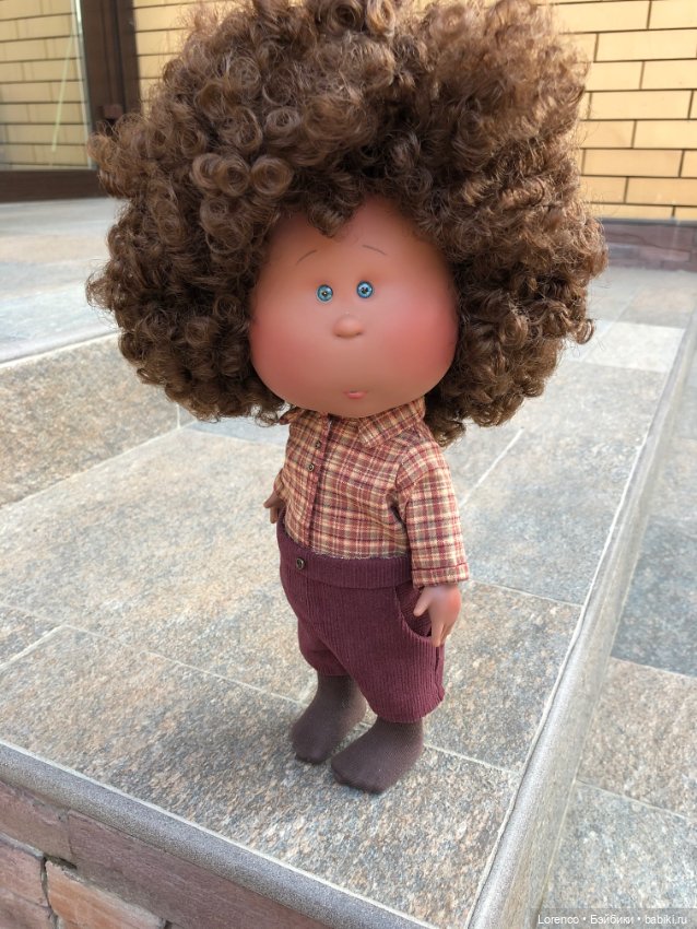 Смена имиджа — Куклы Nines d'Onil (Нинес): Миа (Mia) (фото 2)