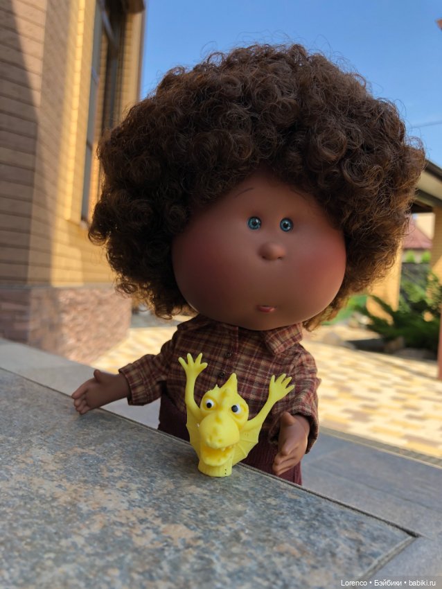 Смена имиджа — Куклы Nines d'Onil (Нинес): Миа (Mia)