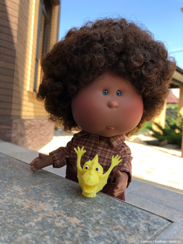 Смена имиджа — Куклы Nines d'Onil (Нинес): Миа (Mia)